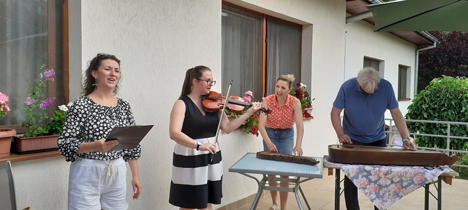 Summer concerts in the nursing home